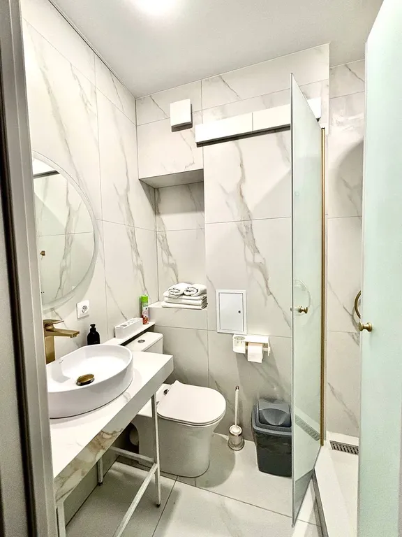 Квартира Квартира Auroom - уютная евродвушка с отдельным входом и парковкой в центре — Ярославль