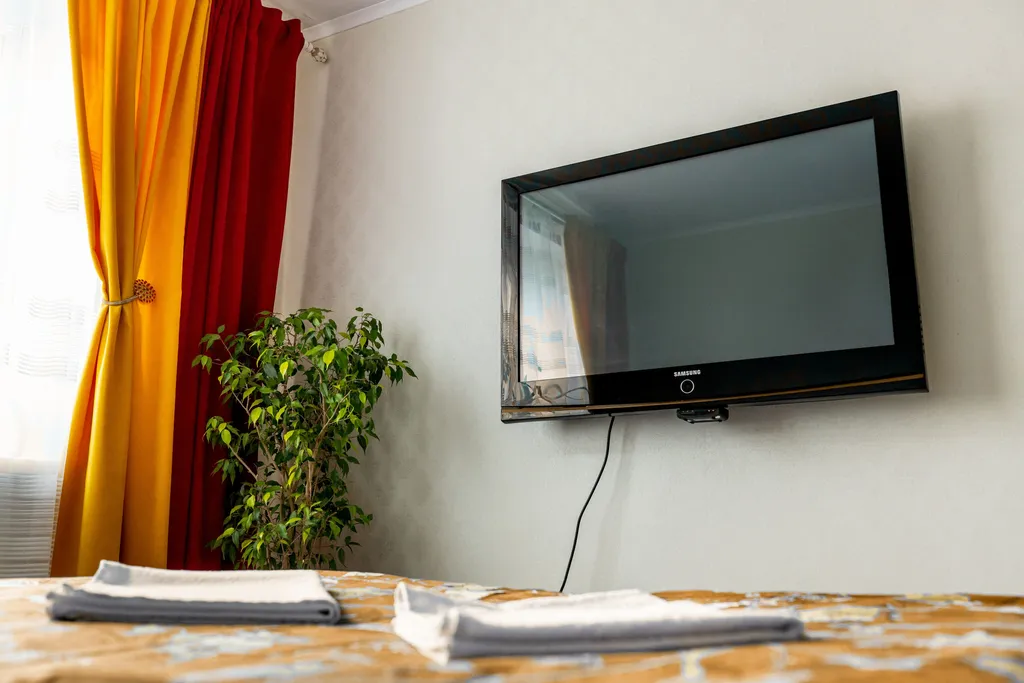 Пряничный домик в центре