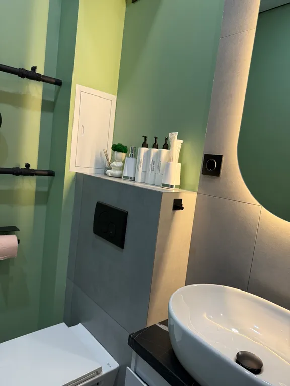 Квартира Квартира Стильная студия в современном ж/к "Метрополис" — Красноярск