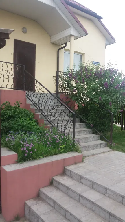 Городской коттедж с сауной и бильярдом в Гродно