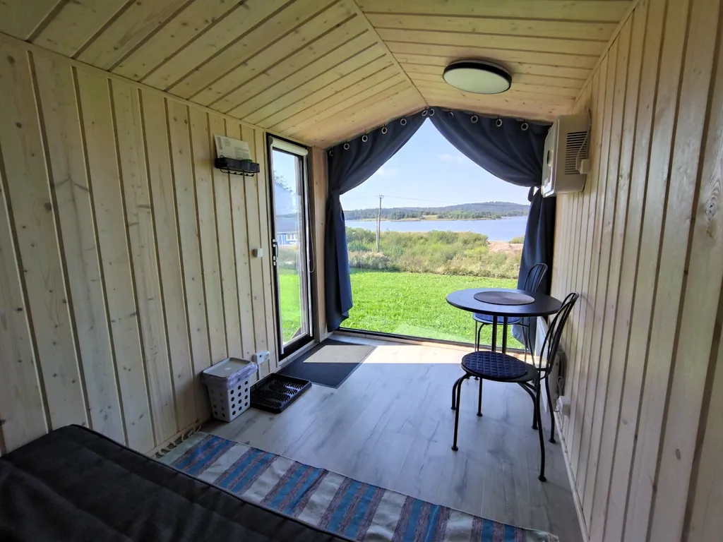 Тревел хижина