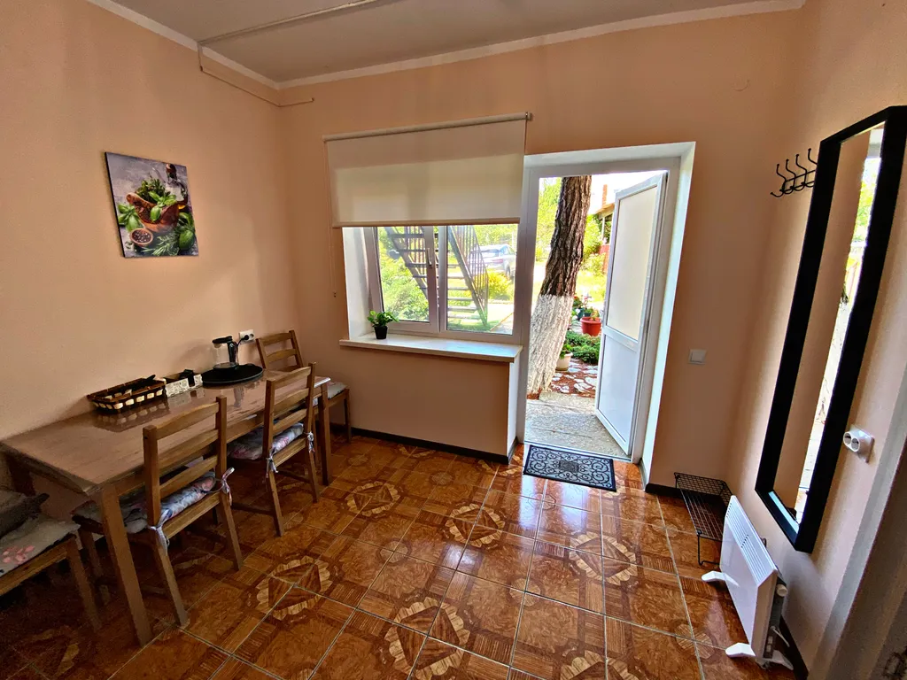 Апартаменты в голубой бухте, рядом с открытым и чистым морем