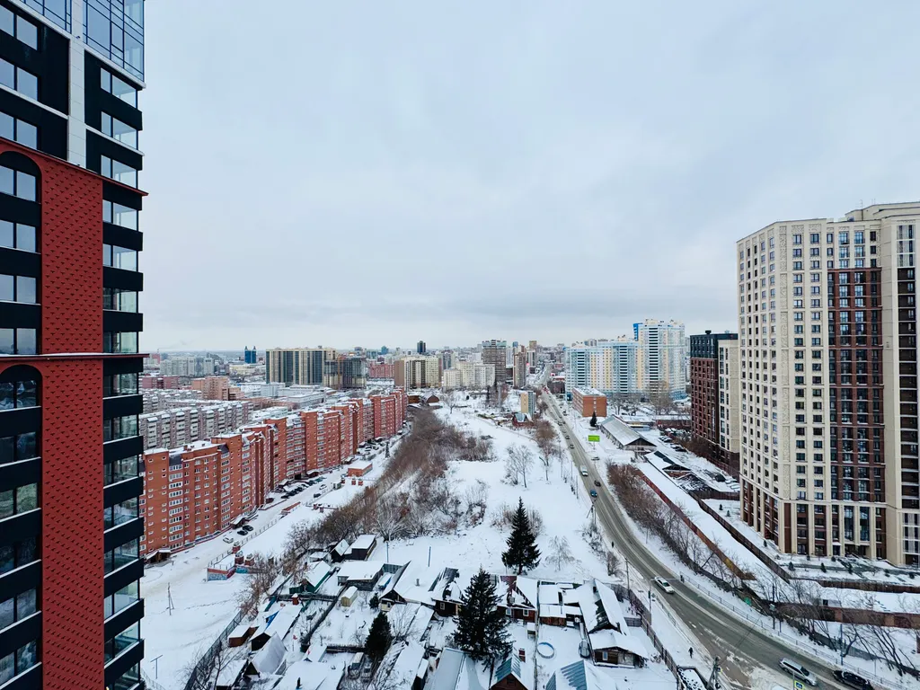 Роскошная квартира у ТРЦ Аура в новом доме