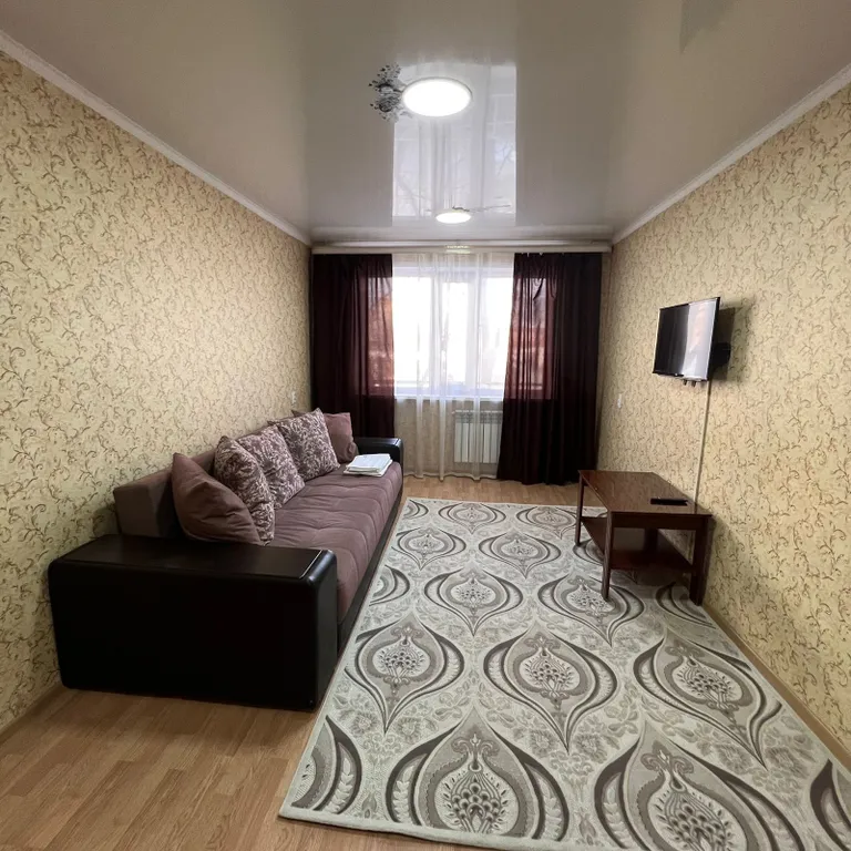 2-комнатная квартира эконом — аренда посуточно в Караганда