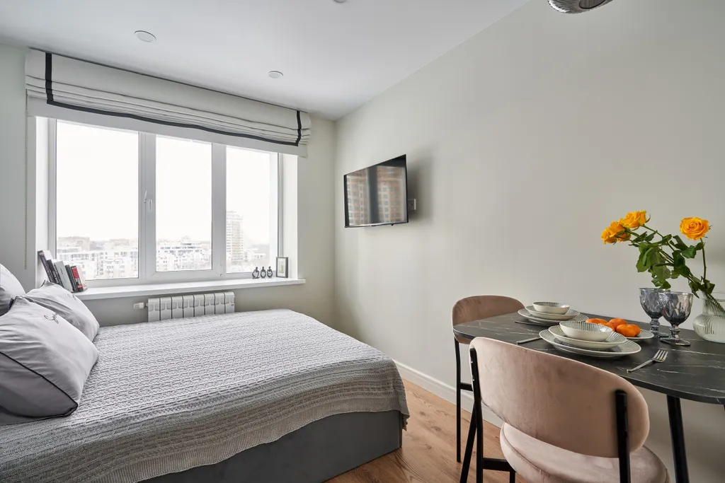 Современные апартаменты с видом на яхт клуб и канал имени Москвы