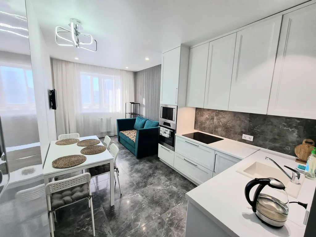 Прекрасная, видовая 2-х квартира