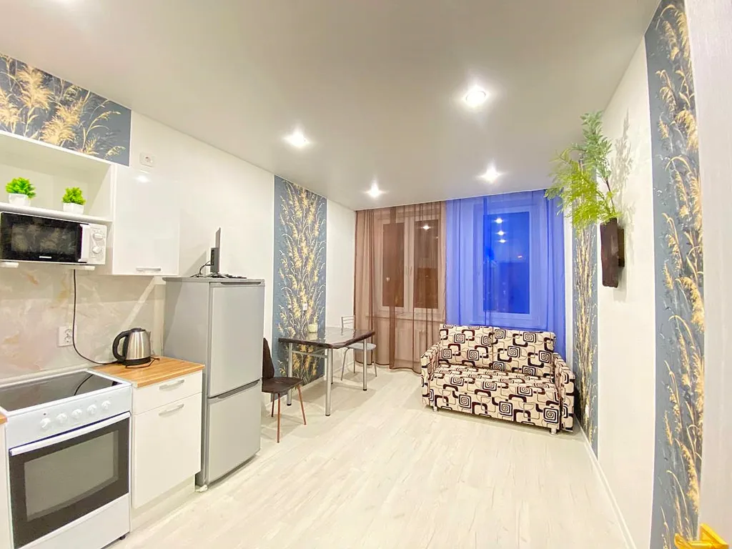 Евродвушка у ЖД вокзала