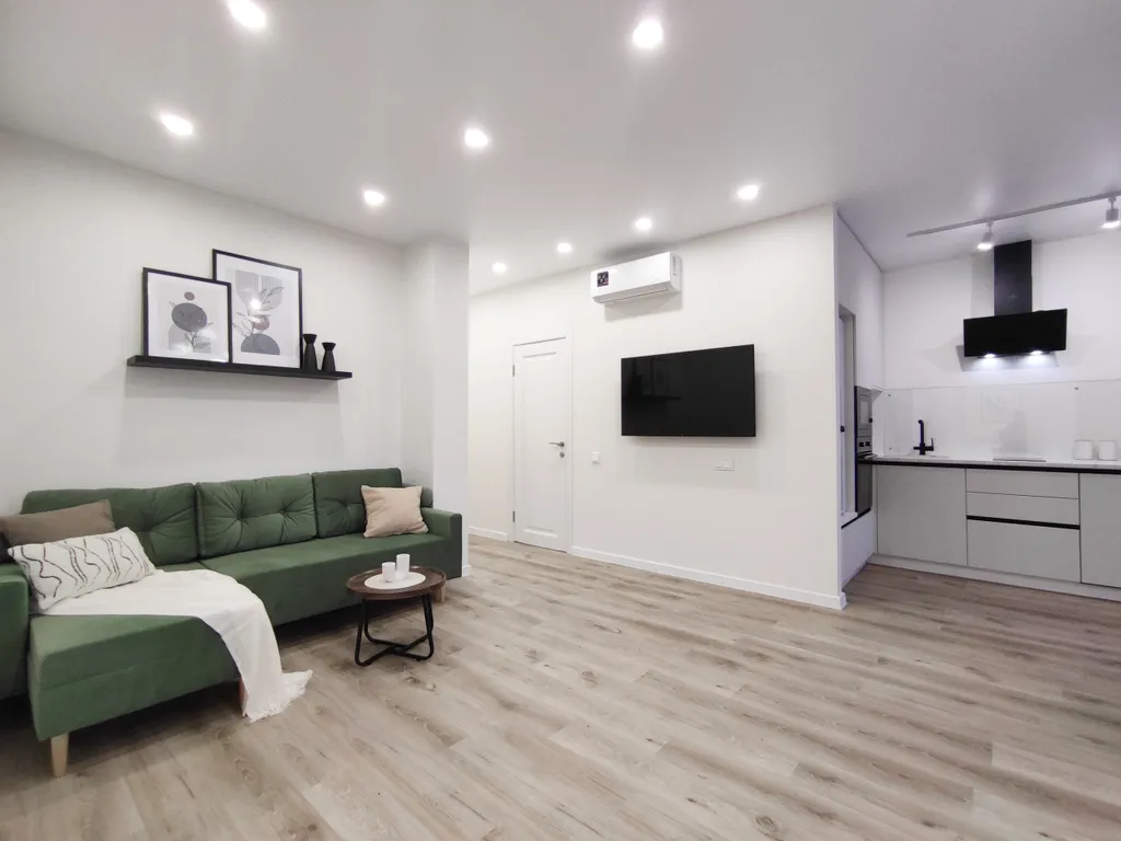 Большая, трехкомнатная квартира в центре Новосибирска