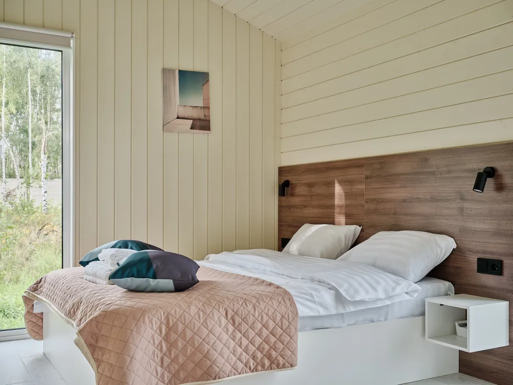 Коттедж Новый дом с сауной и детской/спортивной площадкой — Капорки