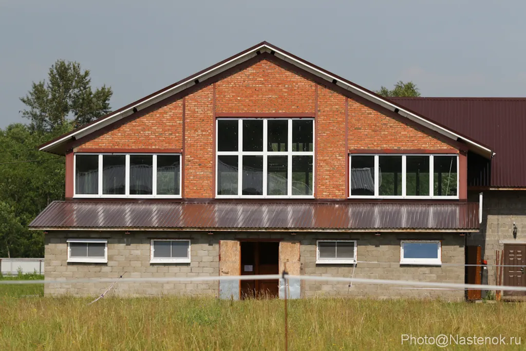 Коттедж Коттедж Усадьба Красивая — Коришево