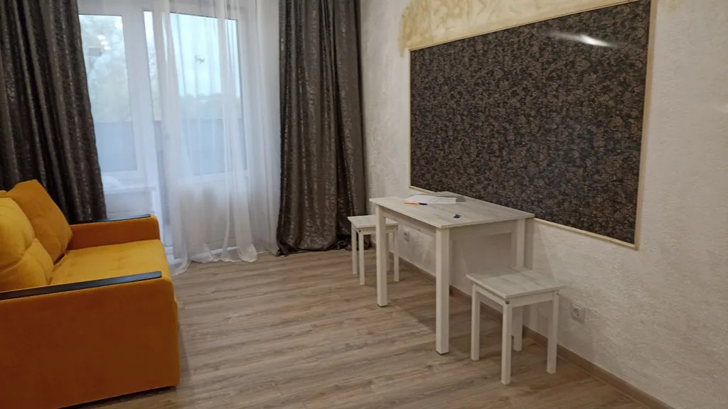 1-комнатная Квартира — аренда посуточно в Псков