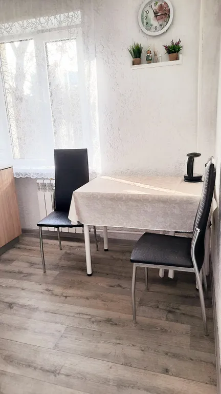 Квартира Квартира Уютная двушка с новым ремонтом в военном городке — Ейск