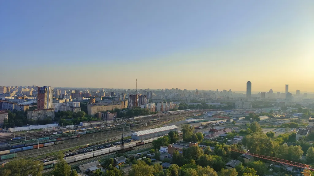 Квартира Квартира необычной планировки на 24 этаже — Екатеринбург