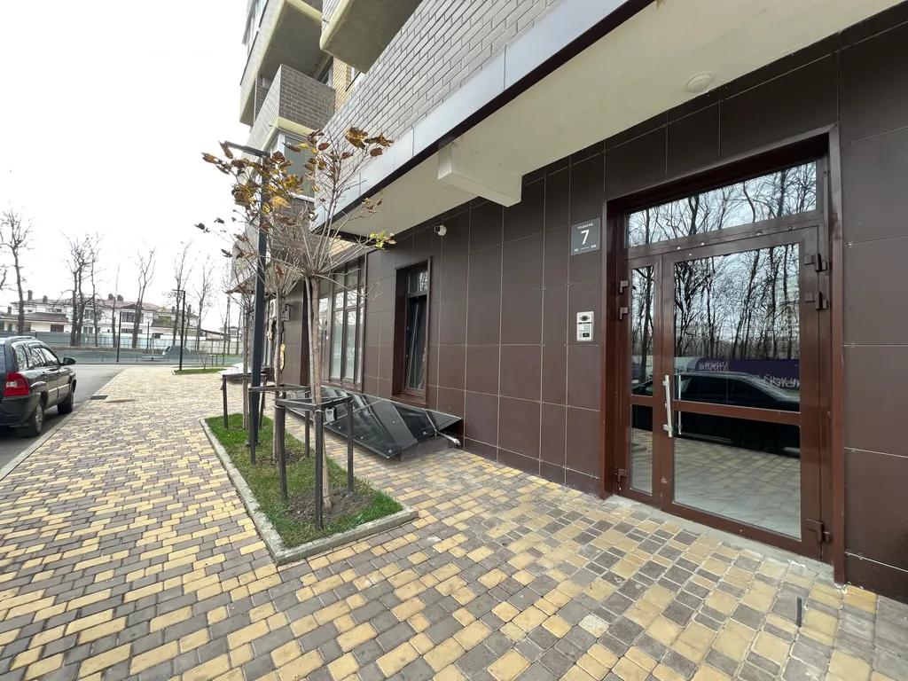 Квартира Квартира Просторная 2-к. к.в на Ейском шоссе нет оплаты за уборку — Краснодар