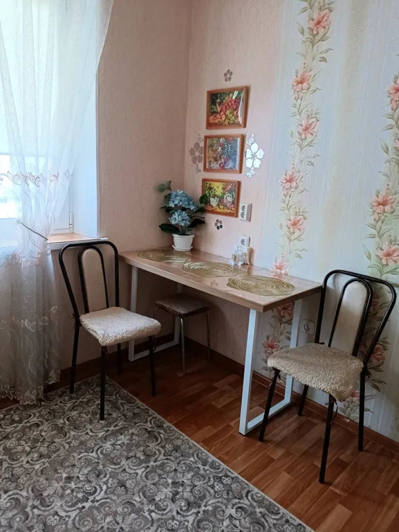 Здесь тепло, чисто и уютно, как дома)