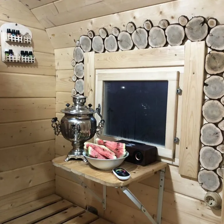 Дом у озера в стиле А-frame