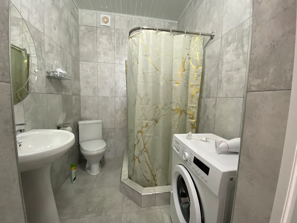 Уютный дом на берегу моря