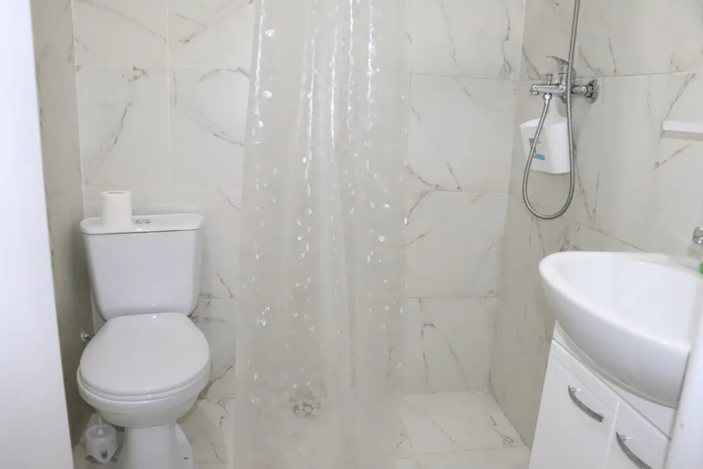 Светлая студия с двуспальным диваном у станции МЦД-4 Железнодорожная