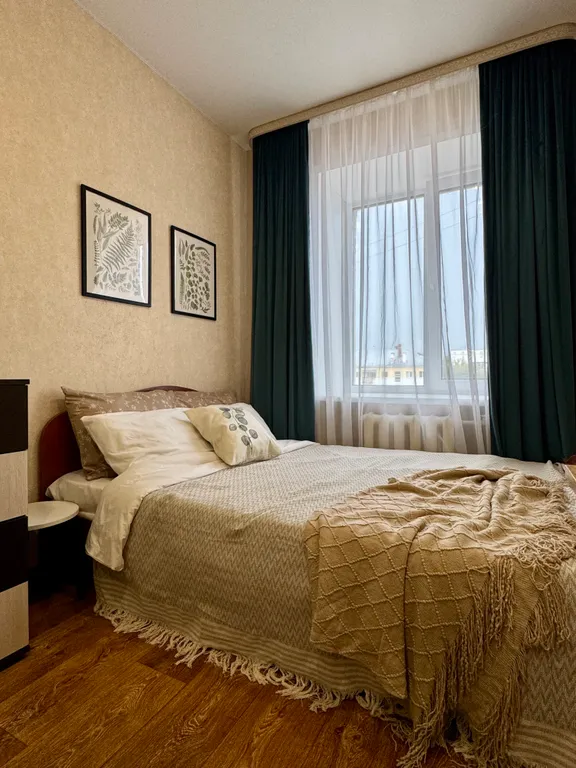 Вместительная 3-х комнатная квартира в центре гоpода