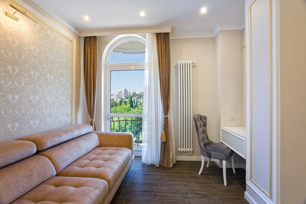 Дизайнерские апартаменты на набережной с бассейном на крыше