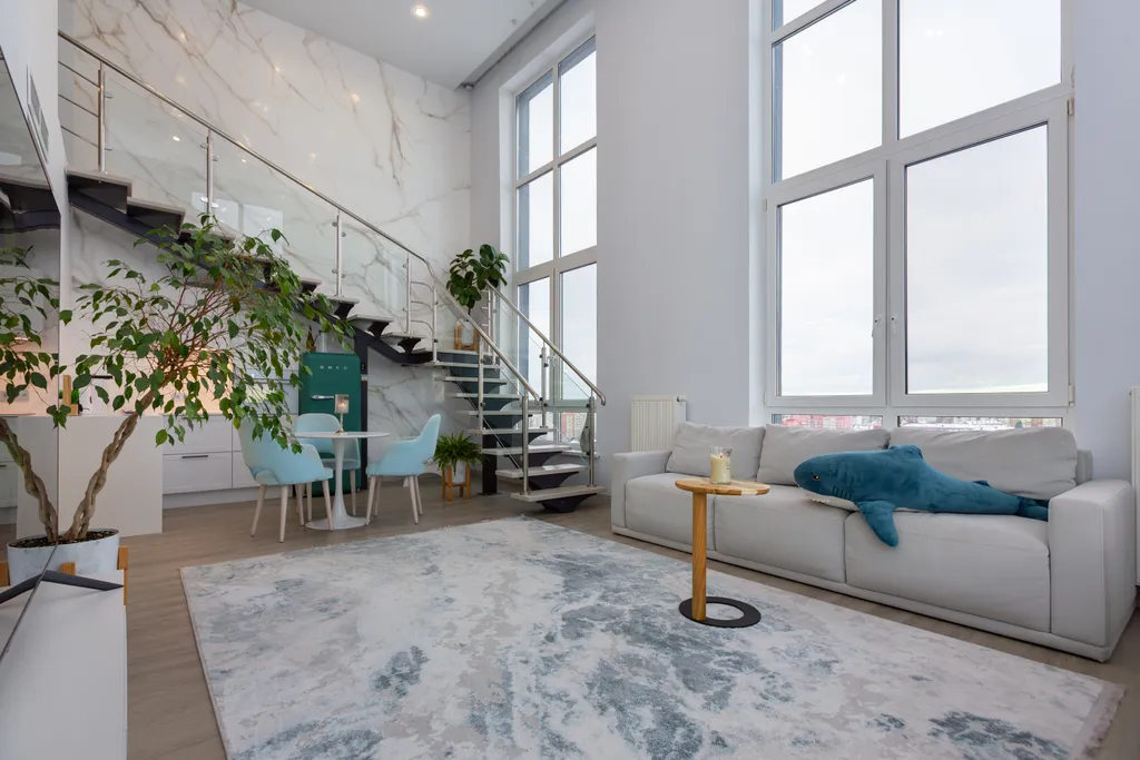 3-комнатная двухуровневая студия с видом на мост Влюбленных