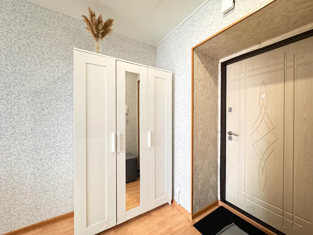 Hugge Place | Cтудия с Wi-Fi и Самозаселением