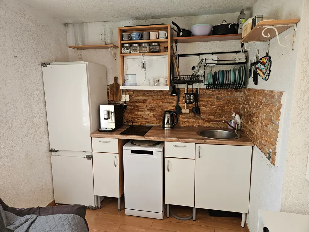 MonteBar1 часть дома с отдельным входом