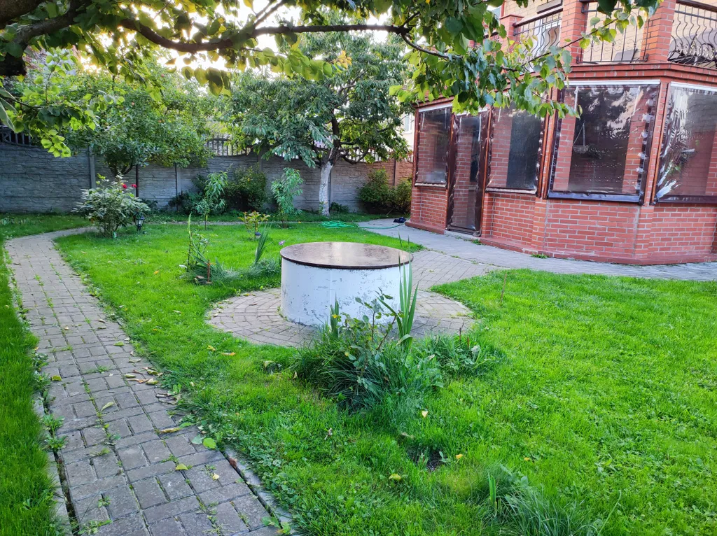 Уютный кирпичный коттедж с баней на дровах и велосипедами для прогулок