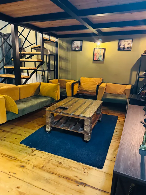 Лофт на 6-8 персон