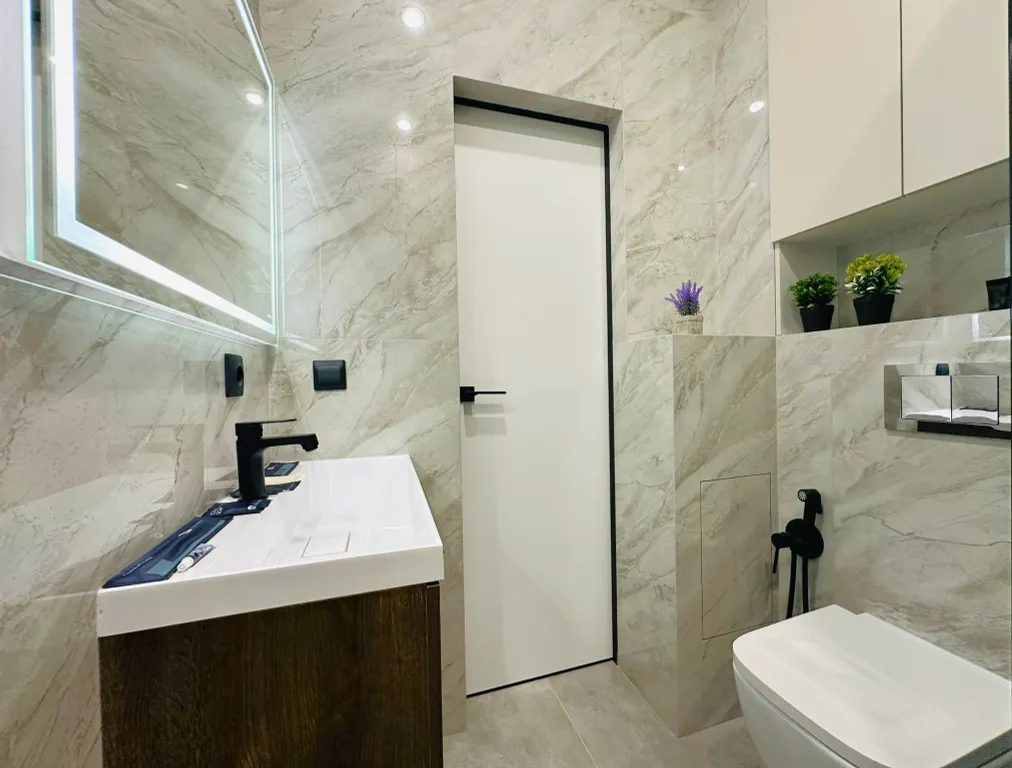 Студия с видом на центр