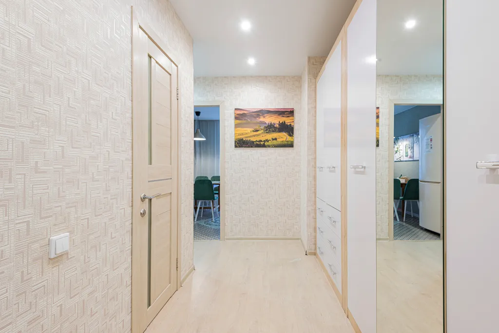 Радужная квартира недалеко от залива, гостиничный сервис, кондиционер