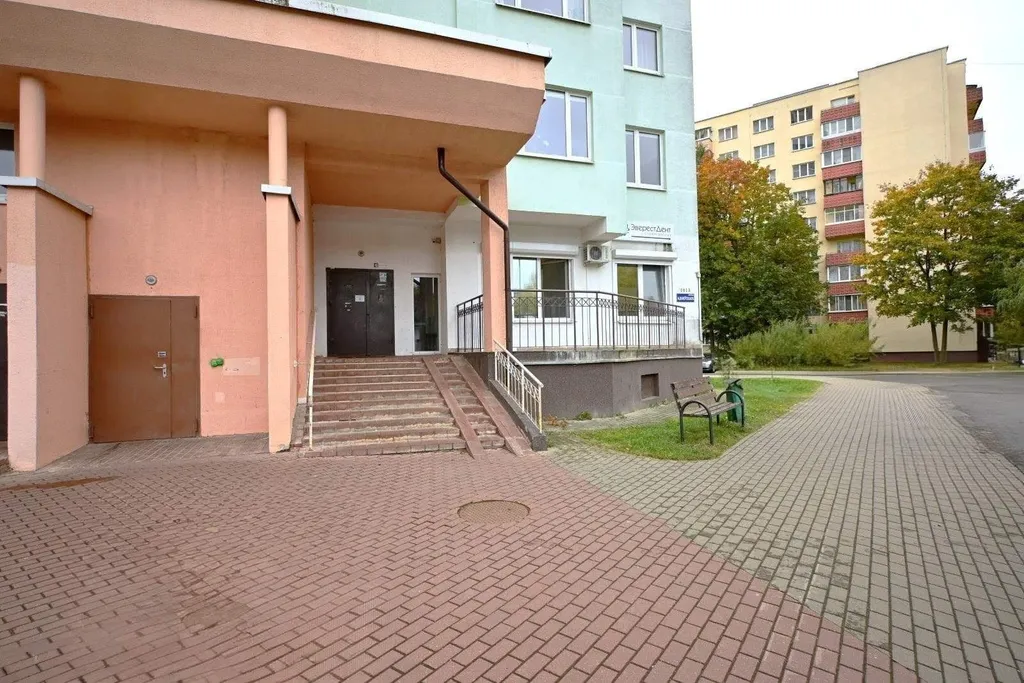 Квартира с евроремонтом у метро Спортивная