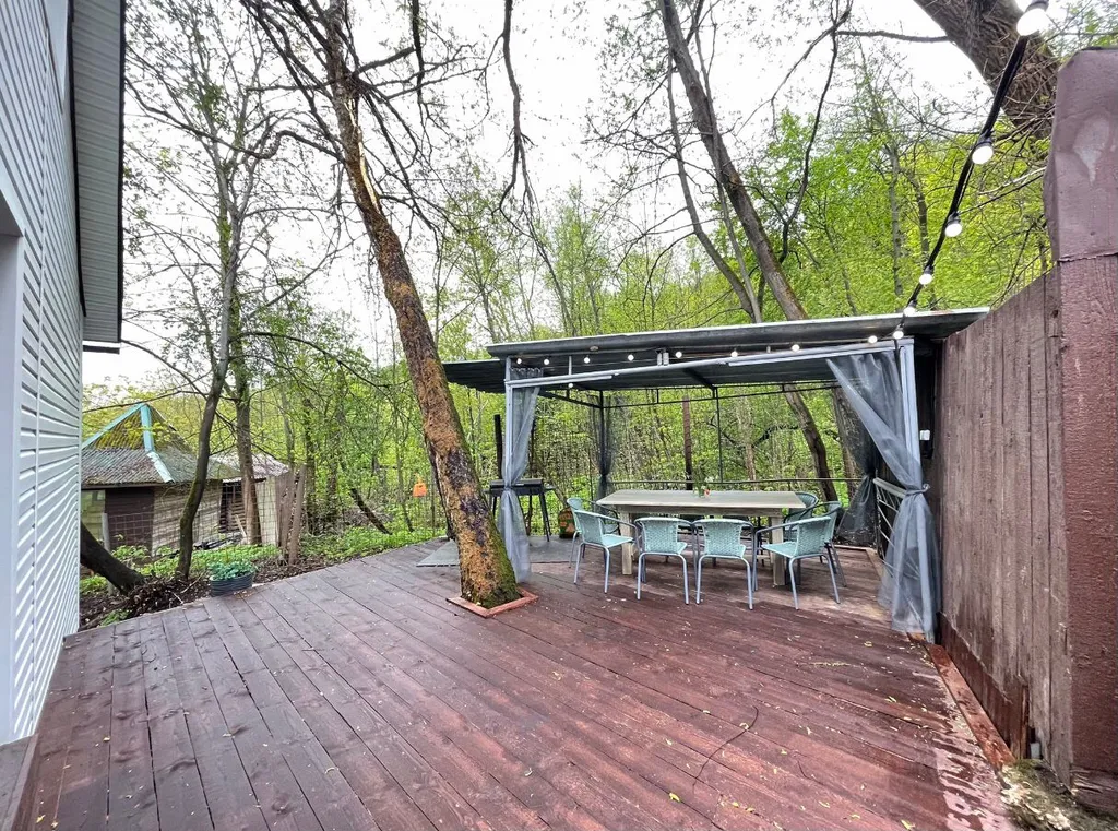 Дом на реке