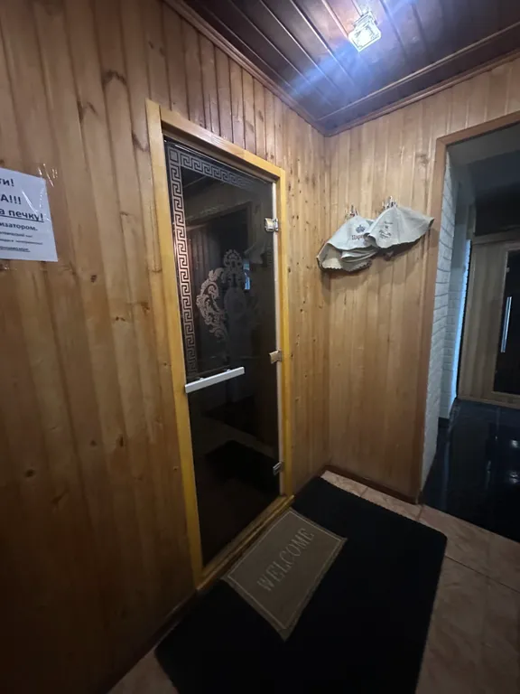 Дом с бассейном и сауной рядом с морем