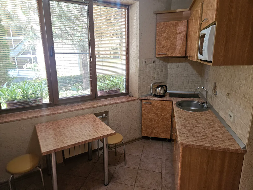 Апартаменты двухкомнатные на первом этаже - 7 мест