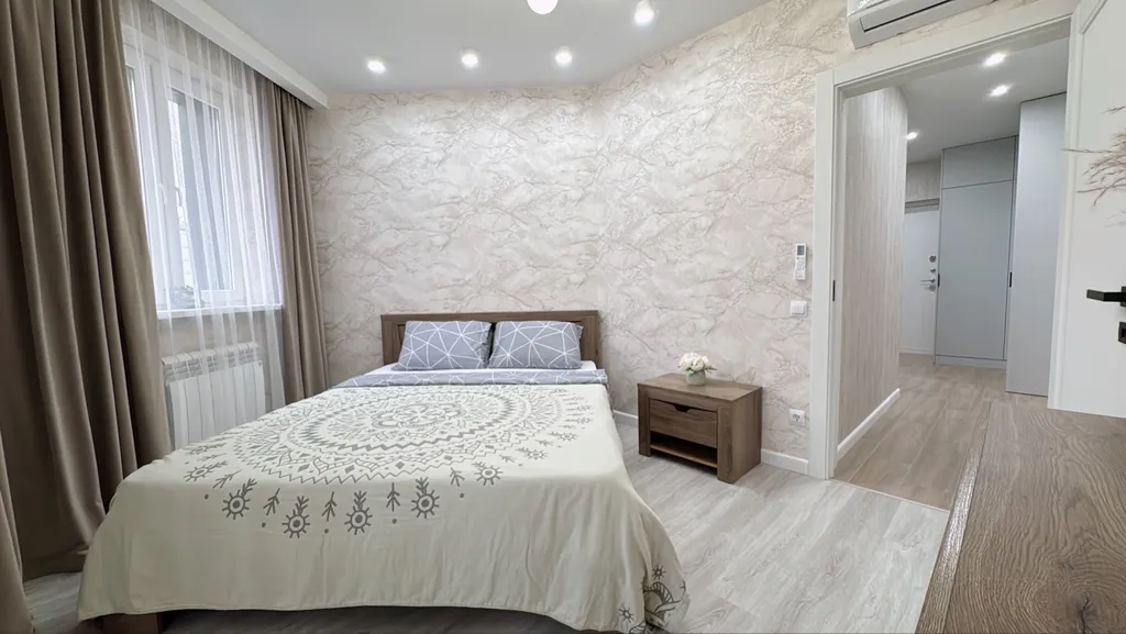 Квартира Квартира Для большой семьи, двухкомнатная, с видом на бассейн и море — Адлер