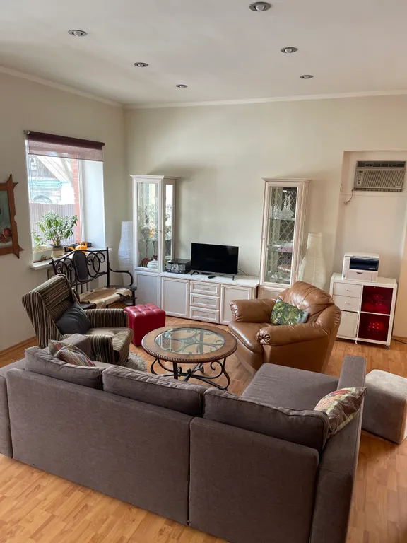 Номер на троих, а/порт внуково 15 минут, с ванной и гаражом