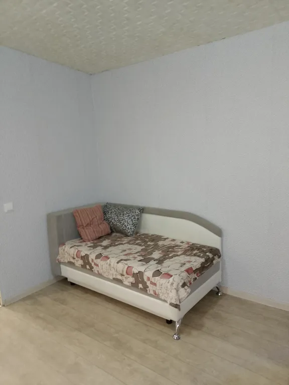 Частный дом с отдельным входом и двором