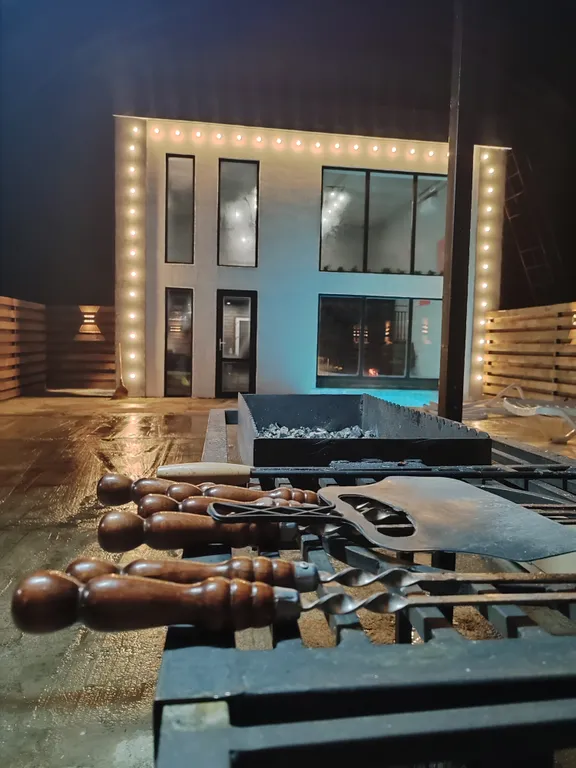 Уникальный дом - Парместье