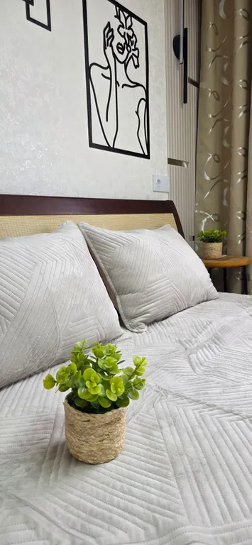 Новая чистая квартира с панорамным остеклением