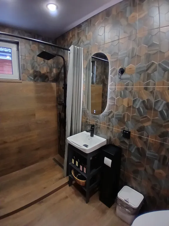 Дом и баня на дровах