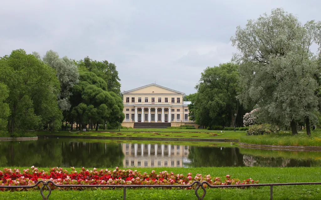 Квартира Стильная квартира с парковкой у метро Садовая — Санкт-Петербург