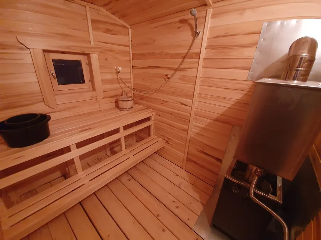 Коттедж Уютный дом в 15 минутах от центра Казани  на берегу залива Волги — Казань