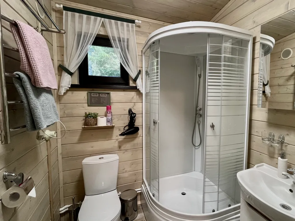 Коттедж Коттедж Гармония леса на берегу озера Волго на Селигере — Турбаза Чайка