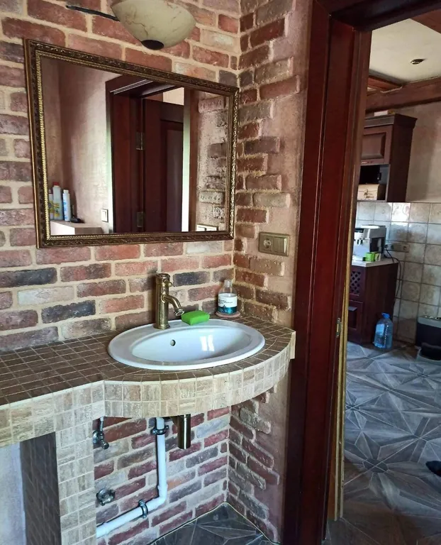 Уютная усадьба на берегу озера