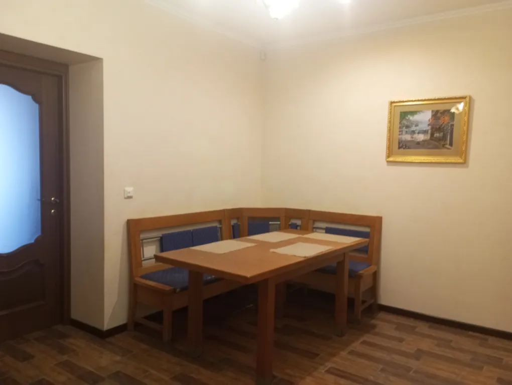 Квартира Уютная квартира с видом на море, до пляжа 2 минуты пешком — Алупка