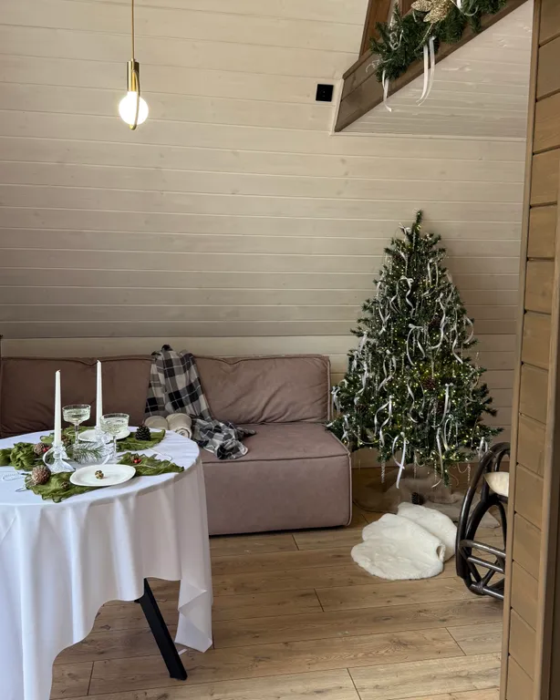 Коттедж А-фрейм коттедж Лимон с бассейном — Прасковеевка