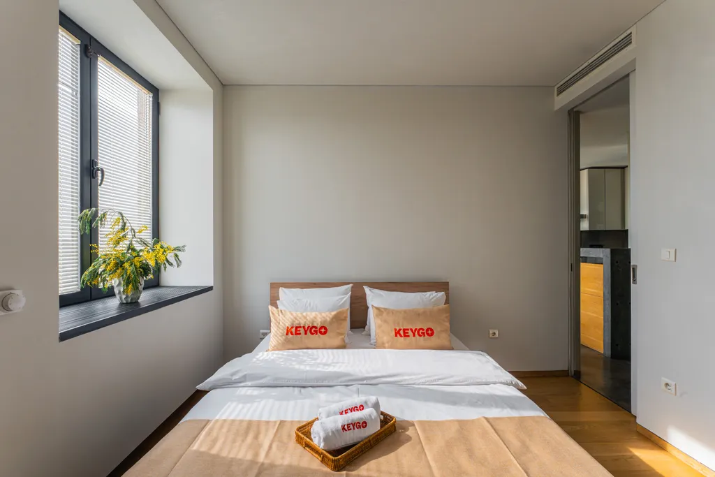 Апартаменты с видом на Каскад