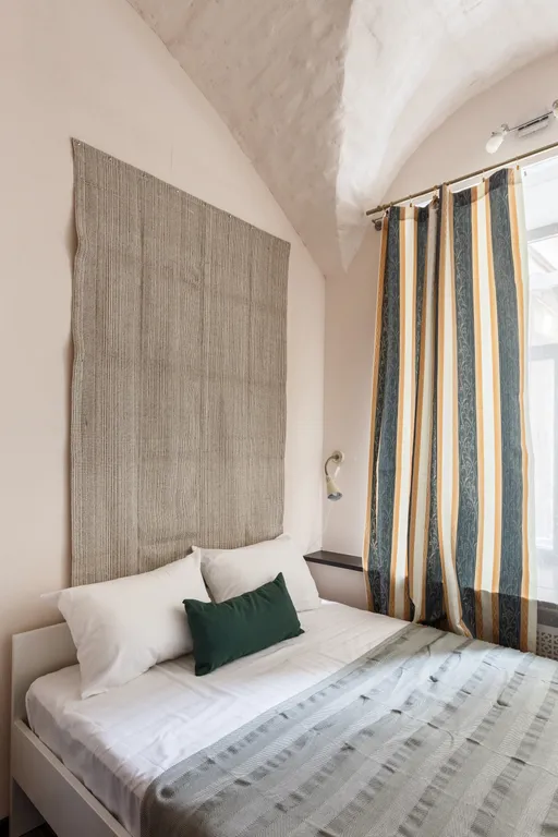 Комната-эконом с санузлом у Исаакиевского собора