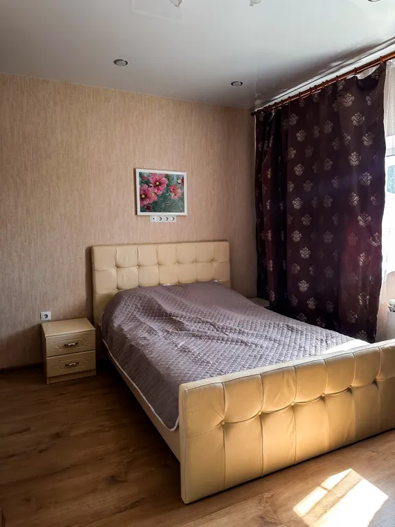 Квартира Чистая и комфортабельная студия в пешей доступности до центра — аренда посуточно в Ханты-Мансийск